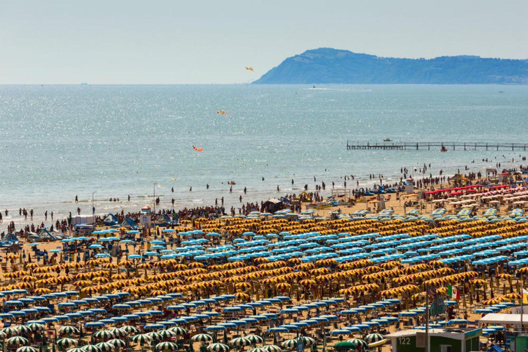 Hotel Nives Rimini Exterior foto