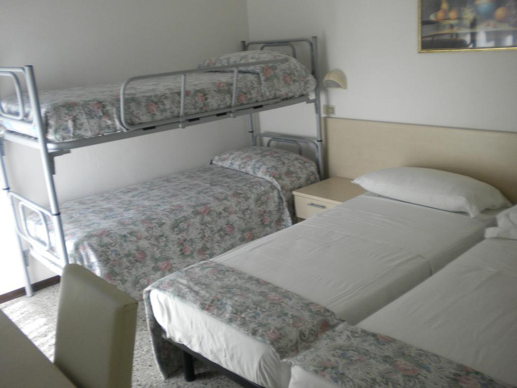 Hotel Nives Rimini Quarto foto